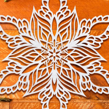 Intra απο ξύλο plywood 3mm-4mm πάχος Χριστουγεννιάτικο λουλούδι με λέιζερ Clipart Δίασταση 15x15 cm INTRAFABR-109748553 - Image 1