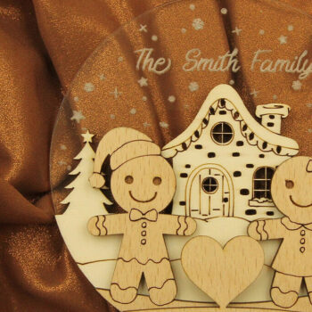 Intra απο ξύλο plywood 3mm-4mm πάχος Χριστουγεννιάτικο στολίδι Gingerbread Family Δίασταση 3x3 cm INTRAFABR-82458262 - Image 1