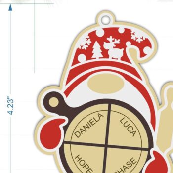 Intra απο ξύλο plywood 3mm-4mm πάχος Χριστουγεννιάτικο στολίδι Gnome με πίτσα Δίασταση 8x8 cm INTRAFABR-80603862 - Image 4