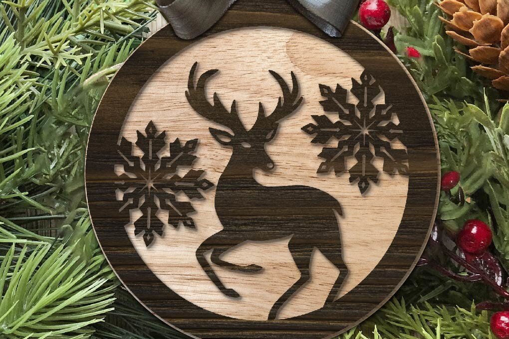 Intra απο ξύλο plywood 3mm-4mm πάχος κοπής με λέιζερ Χριστουγεννιάτικο Στολίδι. Δίασταση 5x5 cm INTRAFABR-74380524