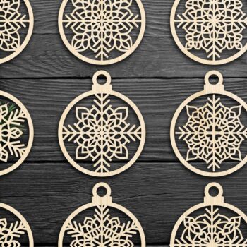 Intra απο ξύλο plywood 3mm-4mm πάχος Χριστουγεννιάτικο στολίδι Δίασταση 8x8 cm INTRAFABR-79667551 - Image 2