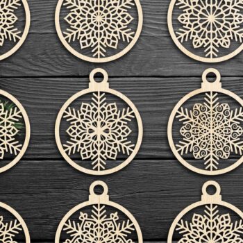 Intra απο ξύλο plywood 3mm-4mm πάχος Χριστουγεννιάτικο στολίδι Δίασταση 8x8 cm INTRAFABR-79667600 - Image 1