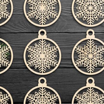 Intra απο ξύλο plywood 3mm-4mm πάχος Χριστουγεννιάτικο στολίδι Δίασταση 8x8 cm INTRAFABR-79667622 - Image 1