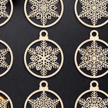 Intra απο ξύλο plywood 3mm-4mm πάχος Χριστουγεννιάτικο στολίδι Δίασταση 8x8 cm INTRAFABR-79668101 - Image 1