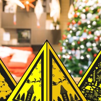 Intra απο ξύλο plywood 3mm-4mm πάχος Χριστουγεννιάτικο κουτί PyramCut  Δίασταση 15x15 cm INTRAFABR-42368788 - Image 1