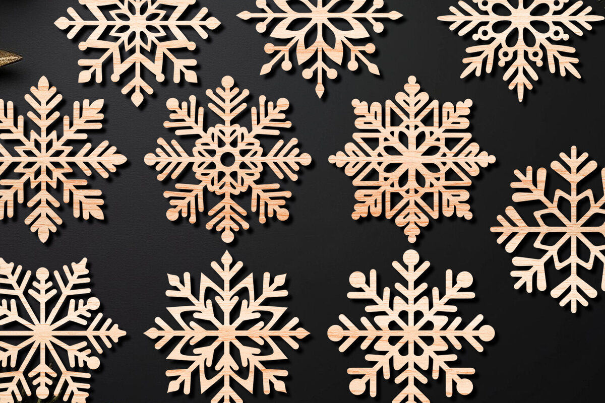 Intra απο ξύλο plywood 3mm-4mm πάχος κοπής με λέιζερ Χριστουγεννιάτικες νιφάδες χιονιού 01 Δίασταση 15x15 cm INTRAFABR-108324730