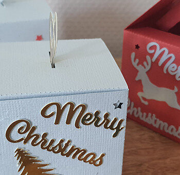 Intra απο ξύλο plywood 3mm-4mm πάχος - Χριστουγεννιάτικο κουτί και στολίδι Δίασταση 6x6 cm INTRAFABR-17430064 - Image 1