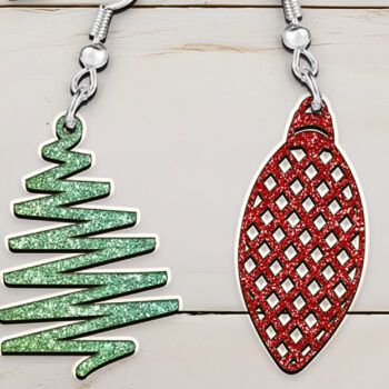 Intra απο ξύλο plywood 3mm-4mm πάχος - Σκουλαρίκια κομμένα με λέιζερ Χριστουγεννιάτικο δέντρο. Δίασταση 3x3 cm INTRAFABR-110214751 - Image 1