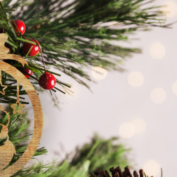 Intra απο ξύλο plywood 3mm-4mm πάχος - Στολίδι Χριστουγεννιάτικου Δέντρου |  κοπής με λέιζερ Δίασταση 6x6 cm INTRAFABR-48798975 - Image 1