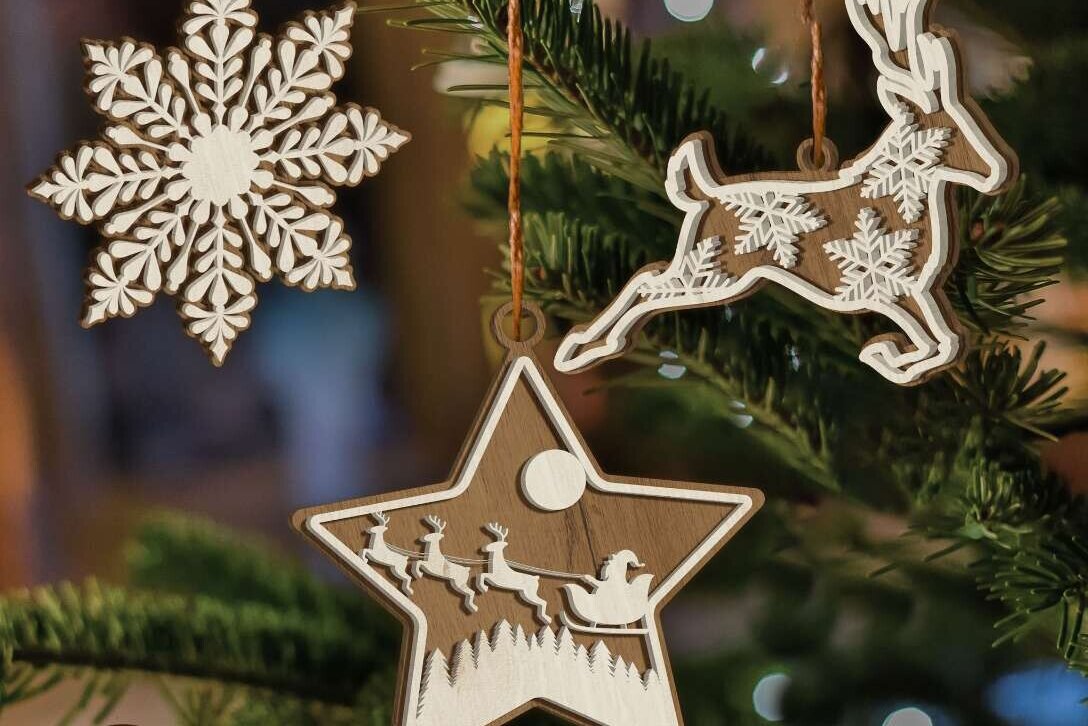 Intra απο ξύλο plywood 3mm-4mm πάχος - Χριστουγεννιάτικα στολίδια ΔΕΝΤΡΟ, Διακόσμηση Δίασταση 4x4 cm INTRAFABR-85558191