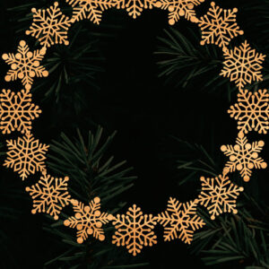 Intra απο ξύλο plywood 3mm-4mm πάχος - Χριστουγεννιάτικο στεφάνι τρισδιάστατο σχέδιο κοπής με λέιζερ Δίασταση 20x20 cm INTRAFABR-109213769