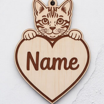 Intra απο ξύλο plywood 3mm-4mm πάχος - Κλασικό μπρελόκ με όνομα τιγρέ γάτα Δίασταση 4x4 cm INTRAFABR-122315520 - Image 1