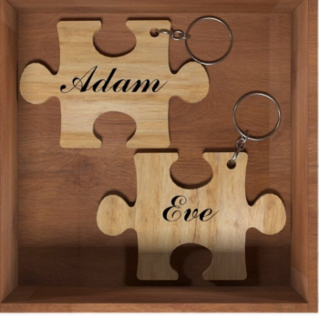 Intra απο ξύλο plywood 3mm-4mm πάχος - μπρελόκ ζευγαριού 224 Δίασταση 4x4 cm INTRAFABR-118487122 - Image 1