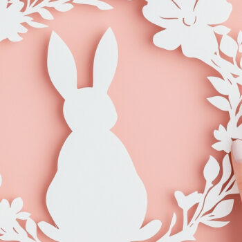 Intra απο ξύλο plywood 3mm-4mm πάχος - Cricut Πασχαλινό στεφάνι με λαγουδάκι Cut Δίασταση 4x4 cm INTRAFABR-115560099 - Image 1