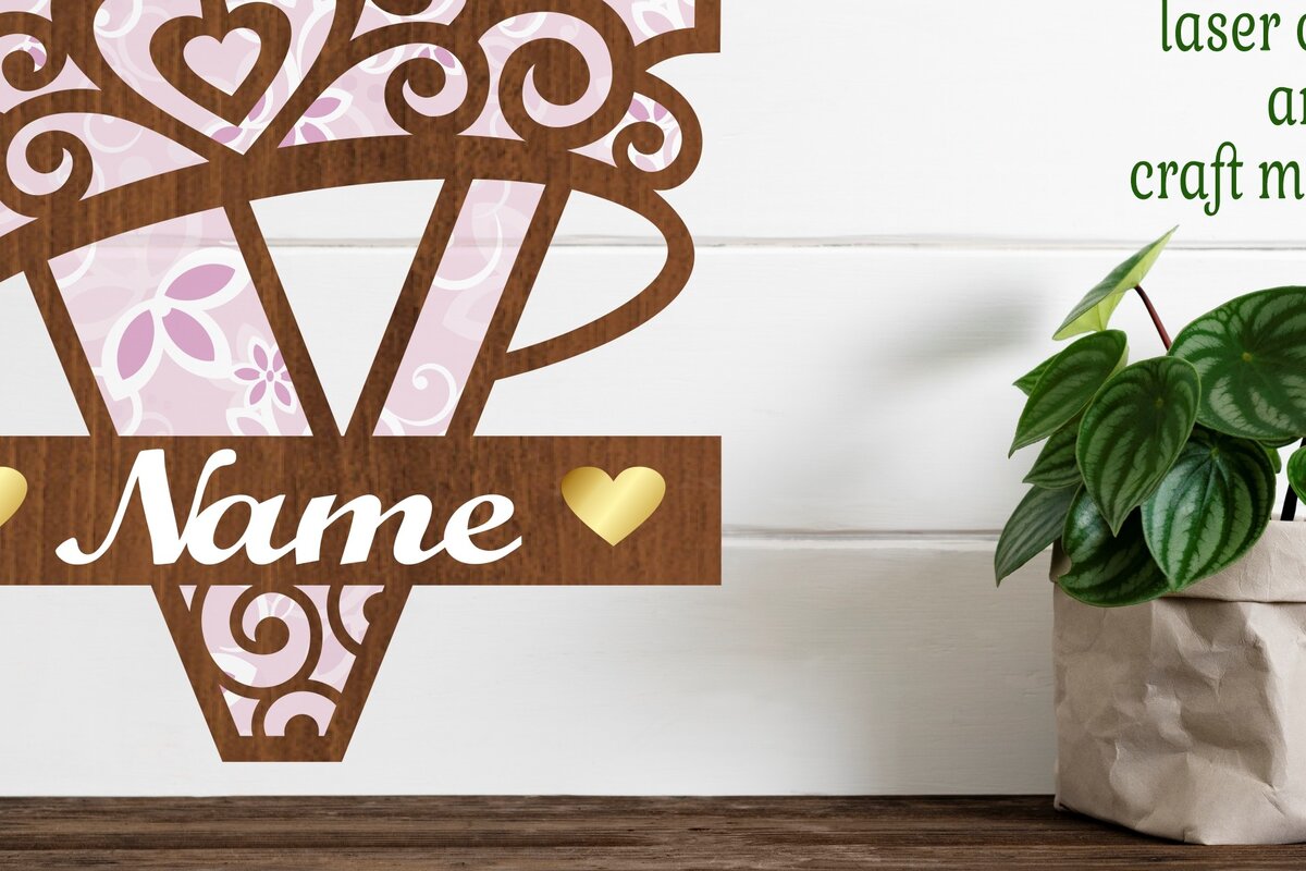 Intra απο ξύλο plywood 3mm-4mm πάχος - Κορώνα κεφαλαίο μονόγραμμα Γράμμα V  Δίασταση 30x20 cm INTRAFABR-72539619