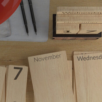 Intra απο ξύλο plywood 3mm-4mm πάχος - Προσαρμοσμένο Ξύλινο Μπλοκ Διαρκές Ημερολόγιο Δίασταση 20x20 cm INTRAFABR-80817980 - Image 2