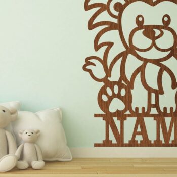 Intra απο ξύλο plywood 3mm-4mm πάχος - Χαριτωμένο σημάδι ονόματος λιονταριού Laser Cut Templa Δίασταση 30x20 cm INTRAFABR-71883430 - Image 1