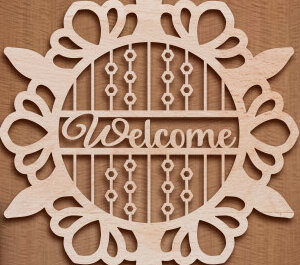 Intra απο ξύλο plywood 3mm-4mm πάχος - Σήμα υποδοχής πόρτας Laser Cut . Δίασταση 30x30 cm INTRAFABR-78340674