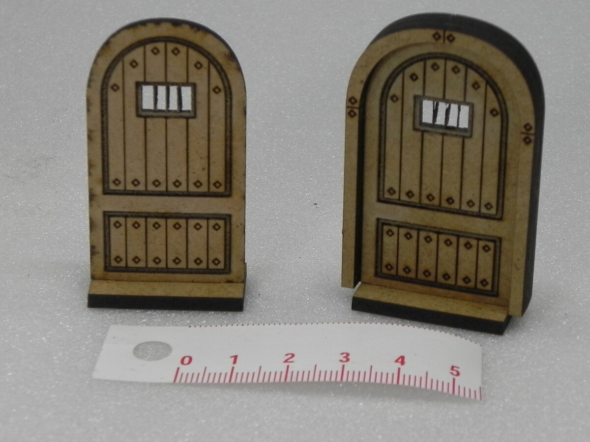 Intra απο ξύλο plywood 3mm-4mm πάχος - Dungeon Doors (Γοτθικού Στρογγυλού Στυλ) Δίασταση 300x200 cm INTRAFABR-25499884