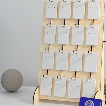 Intra απο ξύλο plywood 3mm-4mm πάχος - Στάση οθόνης σκουλαρικιών - Laser Cut Δίασταση 3x3 cm INTRAFABR-31922675 - Image 1