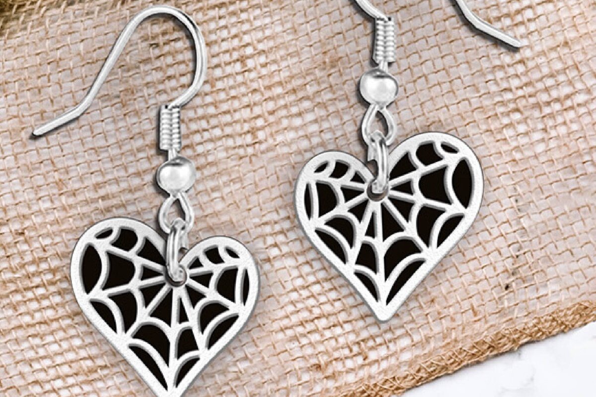 Intra απο ξύλο plywood 3mm-4mm πάχος - Σκουλαρίκια Laser cut. Σκουλαρίκια απόκριες. Δίασταση 3x3 cm INTRAFABR-104341509