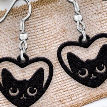 Intra απο ξύλο plywood 3mm-4mm πάχος - Σκουλαρίκια Laser cut. Σκουλαρίκια αποκριών Δίασταση 3x3 cm INTRAFABR-105668813 - Image 1