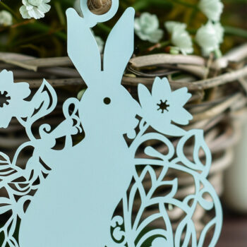 Intra απο ξύλο plywood 3mm-4mm πάχος - Πασχαλινό καλάθι Ετικέτα Laser Cut  Δίασταση 4x4 cm INTRAFABR-91290003 - Image 1