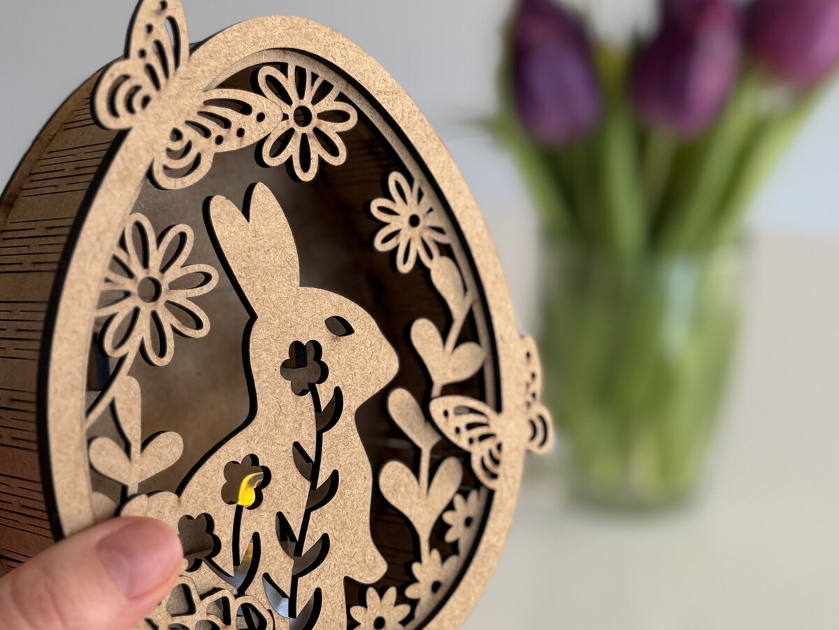 Intra απο ξύλο plywood 3mm-4mm πάχος - Πασχαλινή λαμπάδα με λαγουδάκι Δίασταση 5x5 cm INTRAFABR-118885286