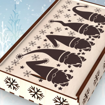 Intra απο ξύλο plywood 3mm-4mm πάχος - Χαραγμένο κουτί με συρόμενο καπάκι για γιορτές Δίασταση 4x4 cm INTRAFABR-109675610 - Image 1