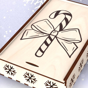 Intra απο ξύλο plywood 3mm-4mm πάχος - Κουτί δώρου με χαραγμένο εποχιακό συρόμενο καπάκι Δίασταση 15x15 cm INTRAFABR-109675530 - Image 1