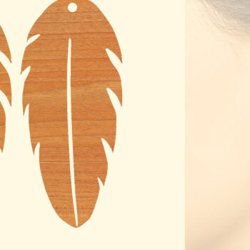 Intra απο ξύλο plywood 3mm-4mm πάχος - Ξύλινα σκουλαρίκια με πούπουλα με λέιζερ  Δίασταση 3x3 cm INTRAFABR-96453141 - Image 1