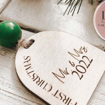 Intra απο ξύλο plywood 3mm-4mm πάχος - Πρώτο Χριστουγεννιάτικο στολίδι κυρίου και κυρίας Δίασταση 6x6 cm INTRAFABR-72016402 - Image 4