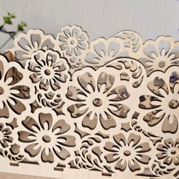 Intra απο ξύλο plywood 3mm-4mm πάχος - Καλάθι δώρων με λουλούδια , Καλάθι κοπής με λέιζερ Δίασταση 15x15 cm INTRAFABR-117012527 - Image 3