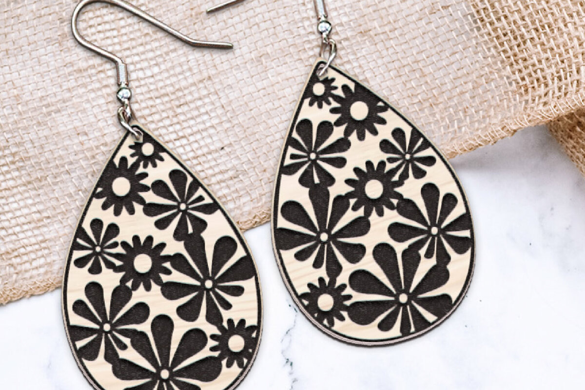 Intra απο ξύλο plywood 3mm-4mm πάχος - Σκουλαρίκια Boho Flower Cut Laser. Δίασταση 3x3 cm INTRAFABR-118120819