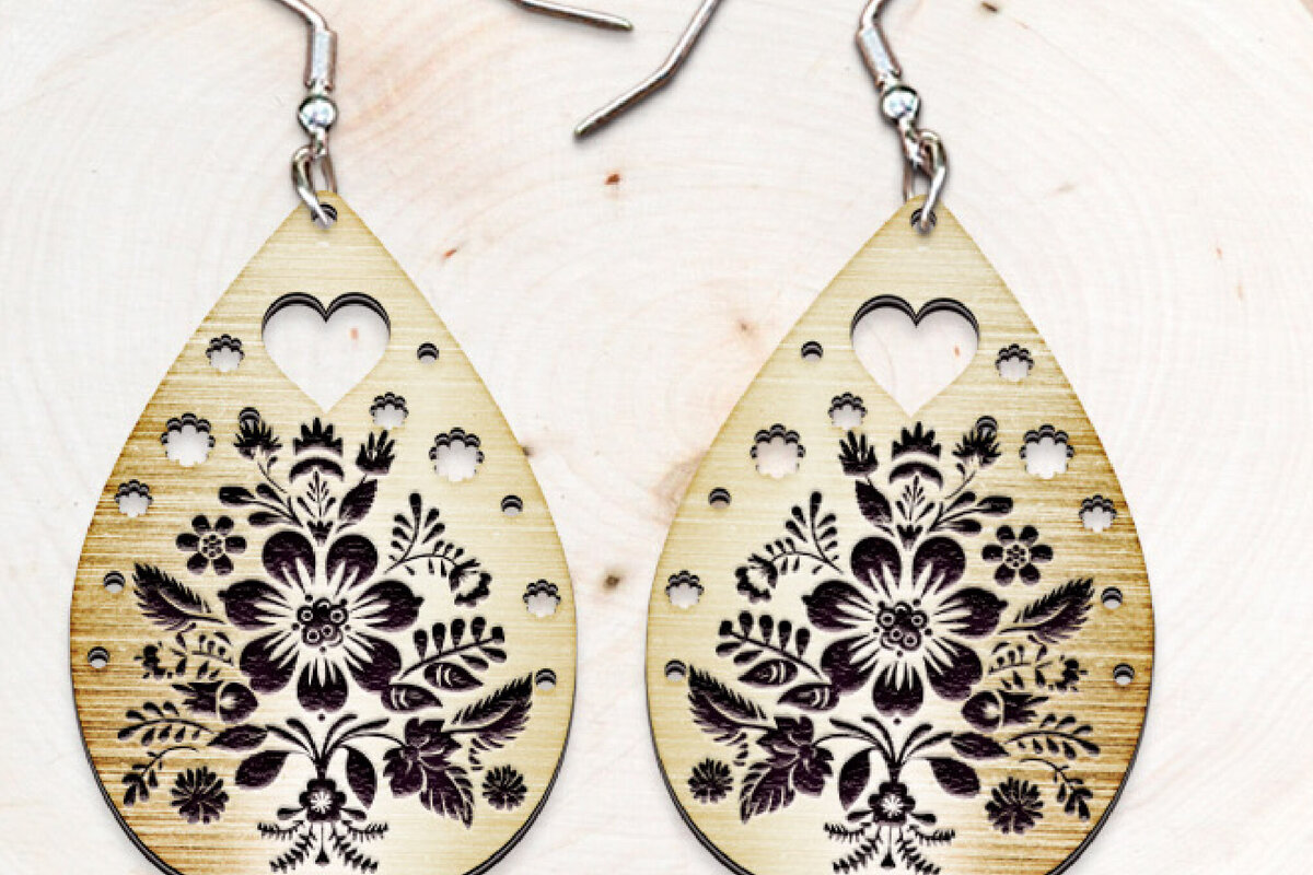 Intra απο ξύλο plywood 3mm-4mm πάχος - Σκουλαρίκια με λουλούδια . Σκουλαρίκια Boho Δίασταση 3x3 cm INTRAFABR-120053071