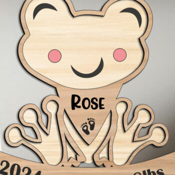 Intra απο ξύλο plywood 3mm-4mm πάχος - Ανακοίνωση Γέννησης Μωρού Βάτραχου Νεογέννητο Δίασταση 20x20 cm INTRAFABR-109305040 - Image 1