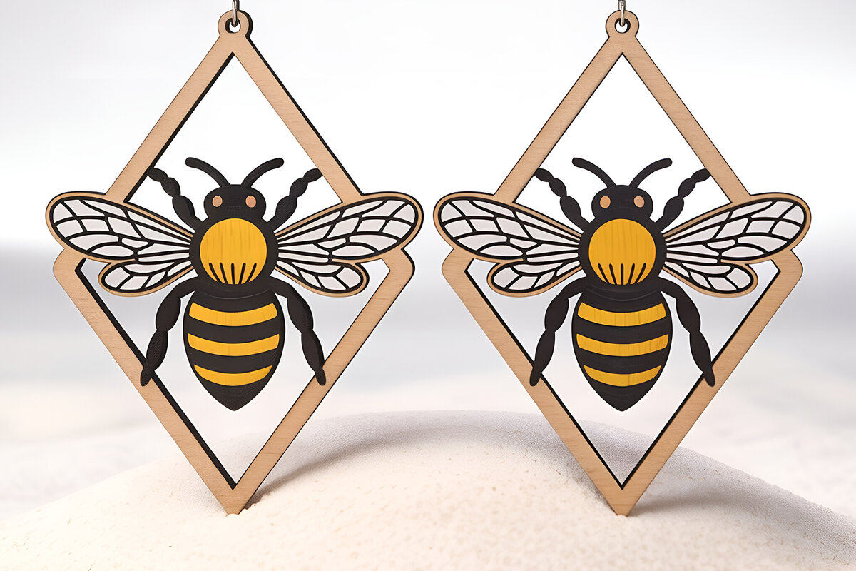 Intra απο ξύλο plywood 3mm-4mm πάχος - Γεωμετρικά Σκουλαρίκια Μέλισσας  Cut Δίασταση 3x3 cm INTRAFABR-121541786