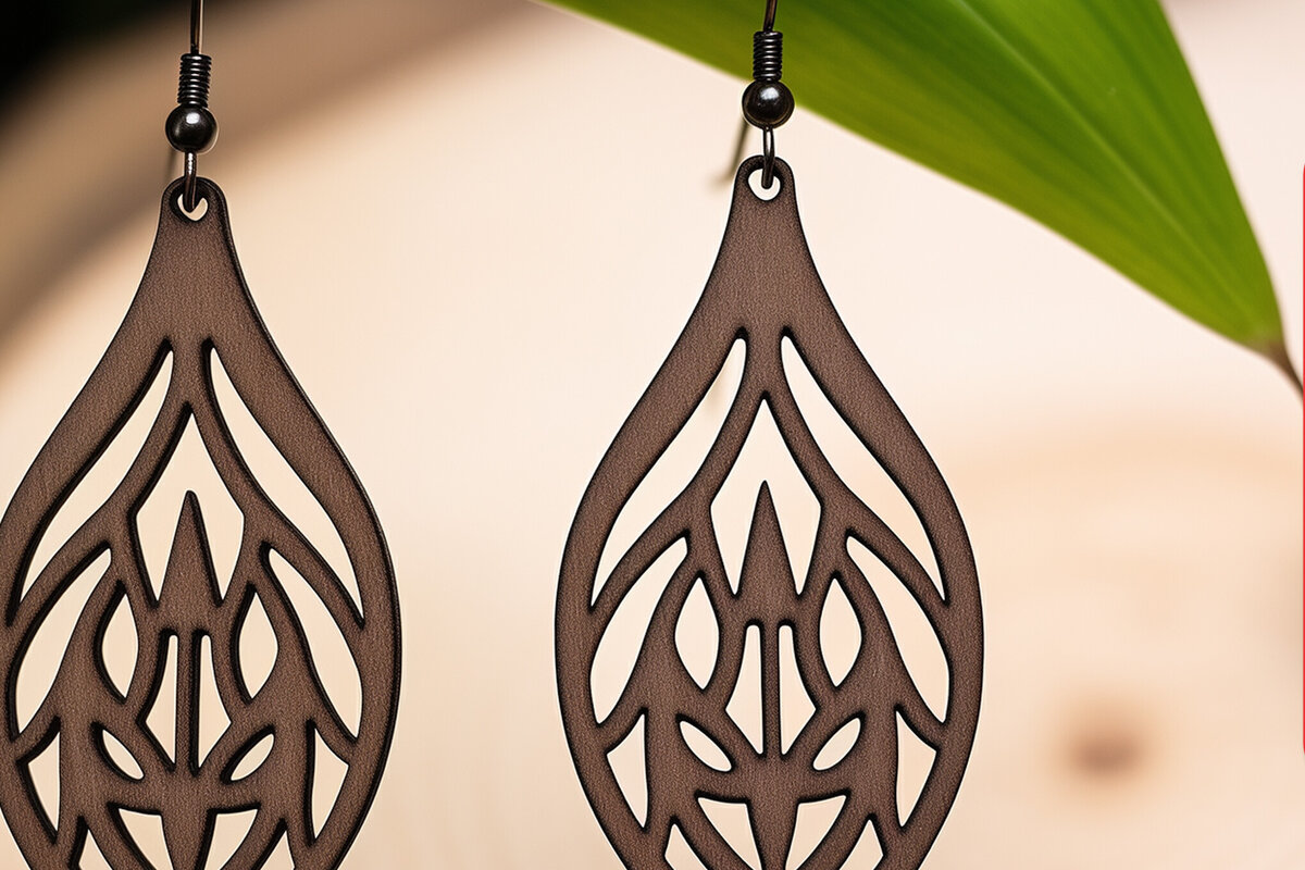 Intra απο ξύλο plywood 3mm-4mm πάχος - Γεωμετρικό πρότυπο ξύλινο σκουλαρίκι  Δίασταση 3x3 cm INTRAFABR-90584663