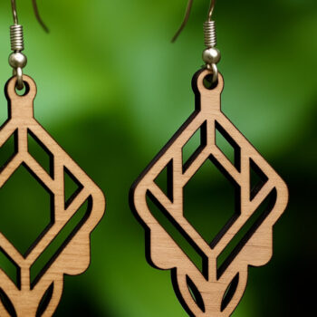 Intra απο ξύλο plywood 3mm-4mm πάχος - Γεωμετρικό πρότυπο ξύλινο σκουλαρίκι  Δίασταση 3x3 cm INTRAFABR-90569828 - Image 1