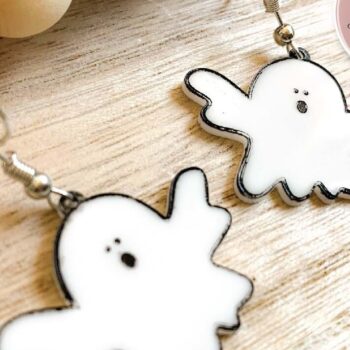 Intra απο ξύλο plywood 3mm-4mm πάχος - Ghosts Laser Earrings Δίασταση 3x3 cm INTRAFABR-73366024 - Image 1