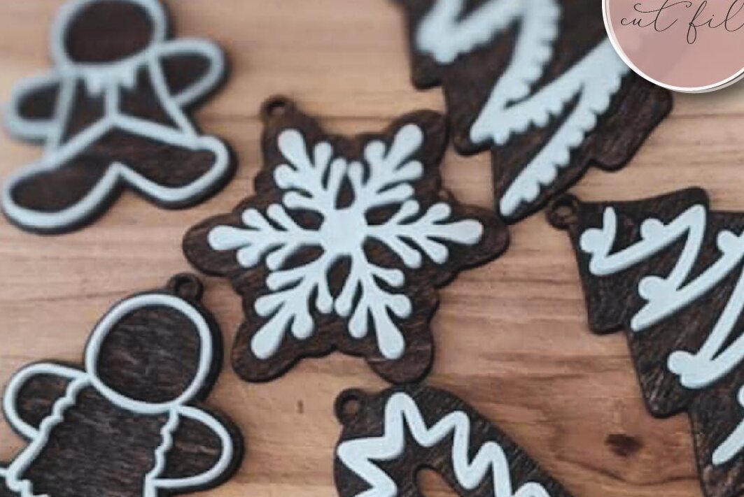 Intra απο ξύλο plywood 3mm-4mm πάχος - Στολίδια για μπισκότα με μελόψωμο  Δίασταση 6x6 cm INTRAFABR-72019101