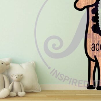 Intra απο ξύλο plywood 3mm-4mm πάχος - Πινακίδα ονόματος δύο επιπέδων περίγραμμα καμηλοπάρδαλης Δίασταση 30x20 cm INTRAFABR-110946651 - Image 3