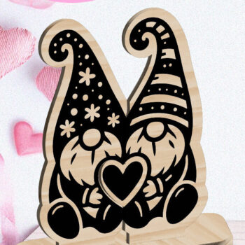 Intra απο ξύλο plywood 3mm-4mm πάχος - Κόψιμο με λέιζερ στολίδι Gnome Love Valentine Δίασταση 6x6 cm INTRAFABR-113427461 - Image 1