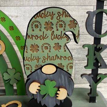 Intra απο ξύλο plywood 3mm-4mm πάχος - Gnome St Patricks Day Shelf Sitter Laser Δίασταση 20x20 cm INTRAFABR-62011101 - Image 2