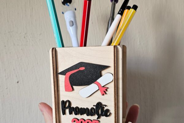 1758505596_Graduation-Cap-Pen-Holder-SVG-Teacher-Graphics-120166642-1-1