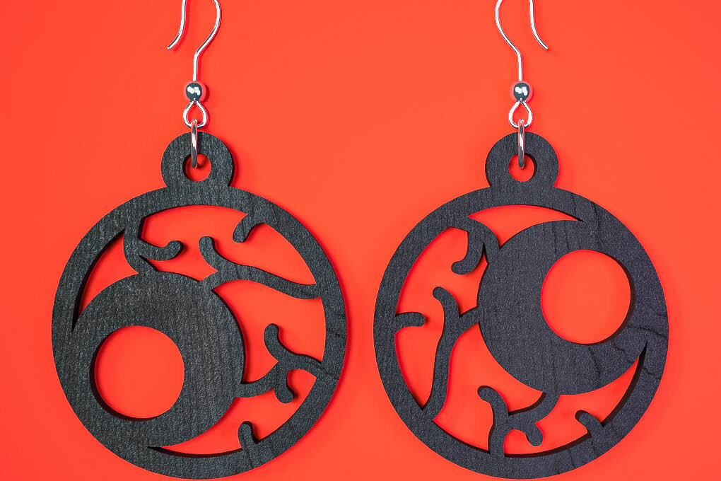 Intra απο ξύλο plywood 3mm-4mm πάχος - Αποκριάτικα σκουλαρίκια Laser Cut  Δίασταση 3x3 cm INTRAFABR-75894609