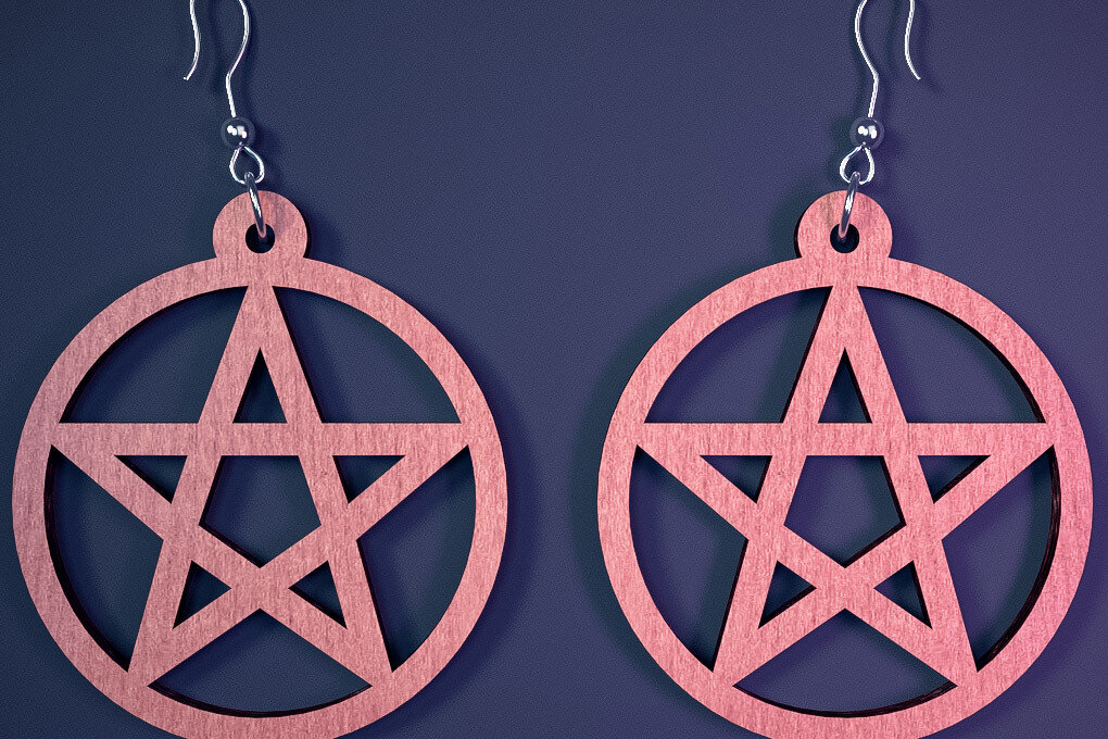 Intra απο ξύλο plywood 3mm-4mm πάχος - Αποκριάτικα σκουλαρίκια με λέιζερ  |Spooky Δίασταση 3x3 cm INTRAFABR-73061078