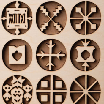 Intra απο ξύλο plywood  Χρώμα wenge 3mm-4mm πάχος - Χριστουγεννιάτικο Πακέτο παιχνιδιών Tic Tac Toe Δίασταση 4x4 cm INTRAFABR-81120151 - Image 5