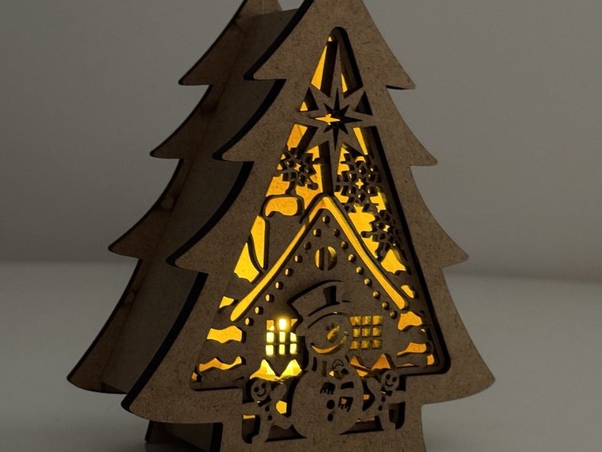 Intra απο ξύλο plywood  Χρώμα wenge 3mm-4mm πάχος - Κηροπήγιο Χριστουγεννιάτικου Δέντρου Δίασταση 5x6 cm INTRAFABR-109740646