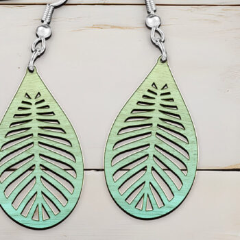 Intra απο ξύλο plywood Χρώμα wenge 3mm-4mm πάχος - Σκουλαρίκια κομμένα με λέιζερ Χριστουγεννιάτικο δέντρο. Δίασταση 3x3 cm INTRAFABR-79049509 - Image 1